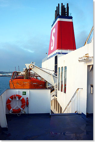 Blick ber das Bootsdeck der TRELLEBORG whrend der Ausfahrt des Schiffes aus Sassnitz (Mukran).