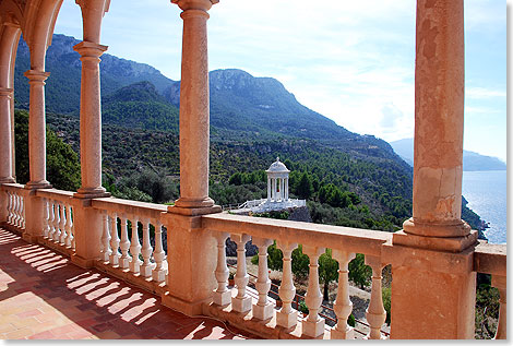 Von der Loggia des Landsitzes Son Marroig genoss einst Erzherzog Ludwig Salvador von Habsburgdie Aussicht auf Bergwelt und Mittelmeer.