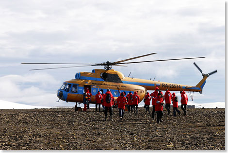 Der Mi 8 Helikopter Poseidon steht fr Rundflge zur Verfgung.