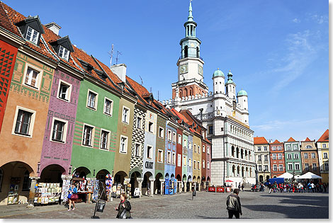 Der Marktplatz von Posen mit dem Renaissance-Rathaus. Hier beginnt eine einmalige Flussreise.