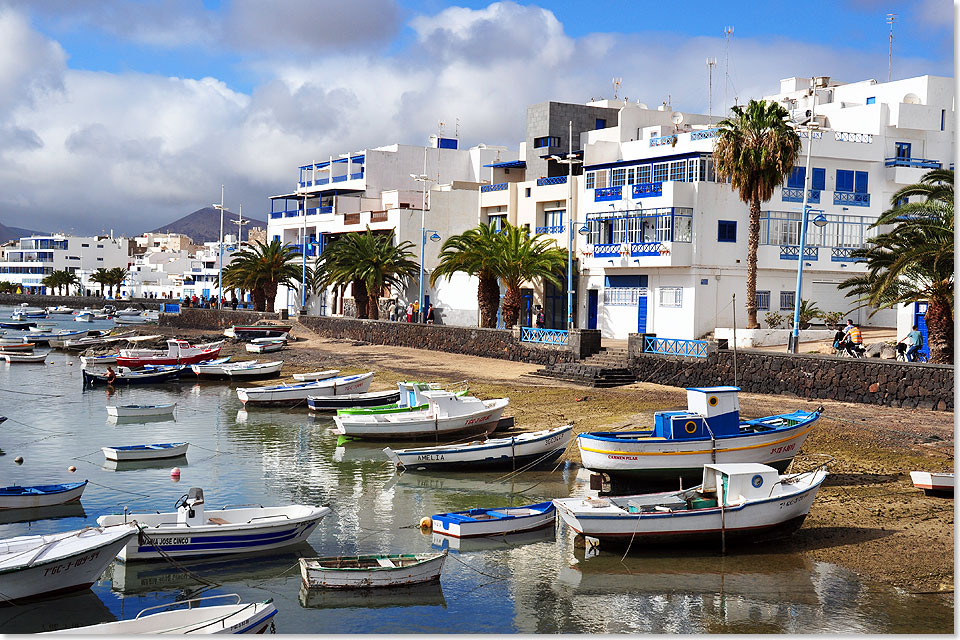 Lanzarote  Bootshafen in Arrecife.