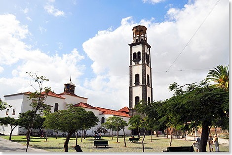 Teneriffa  Die Plaza de la Iglesia in Santa Cruz de Tenerife.  