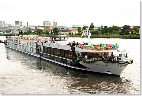 Die EXCELLENCE PRINCESS ist ab sofort auf der Donau und im Donaudelta unterwegs.