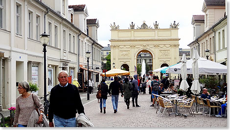 Die Brandenburger Strae in Potsdam.