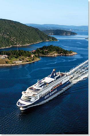 Die PEARL SEAWAYS von DFDS im Oslofjord.