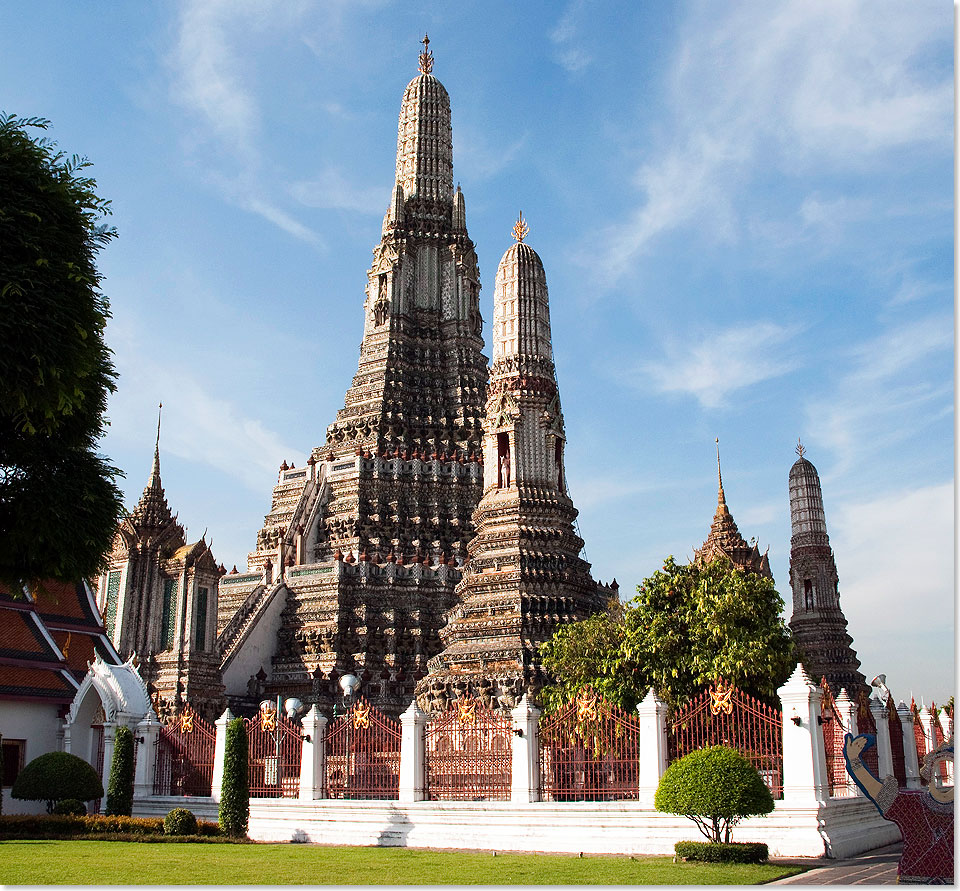 Wat Arun, der Tempel der Morgenröte, in Thailands Hauptstadt Bangkok.
