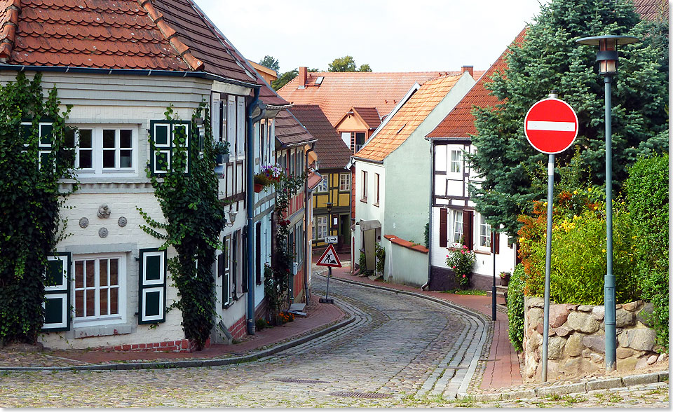 Plau ist auf Hgeln gebaut worden. Radler knnen also Gangschaltungen gut gebrauchen, wenn es bergauf oder bergab geht.