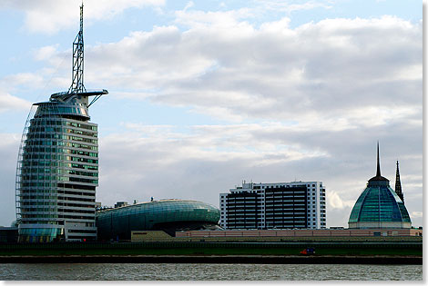 Auch Bremerhaven zieht mit seiner modernen Skyline immer mehr Besucher an. In der Stadt am Meer und in der Stadt Bremen wurden im ersten Halbjahr 2014 mehr als eine Million Übernachtungen gezählt.