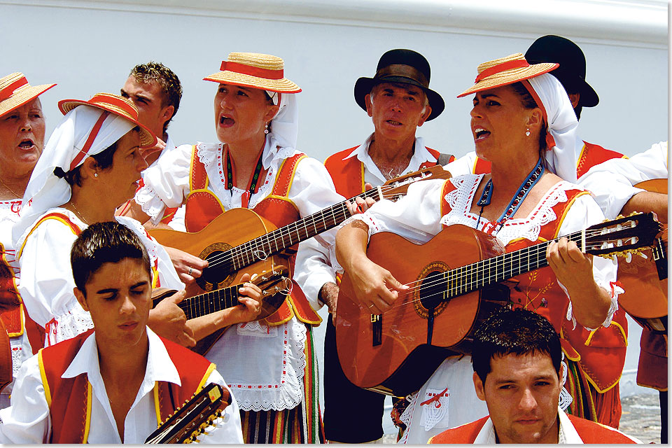 Folklore-Gruppe auf Madeira.