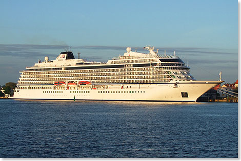 Foto: Christian Eckardt, Bremerhaven Die VIKING STAR ist das erste von derzeit drei baugleichen Kreuzfahrtschiffen, die von der italienischen Fincantieri-Werftengruppe für Viking Ocean Cruises erbaut werden.