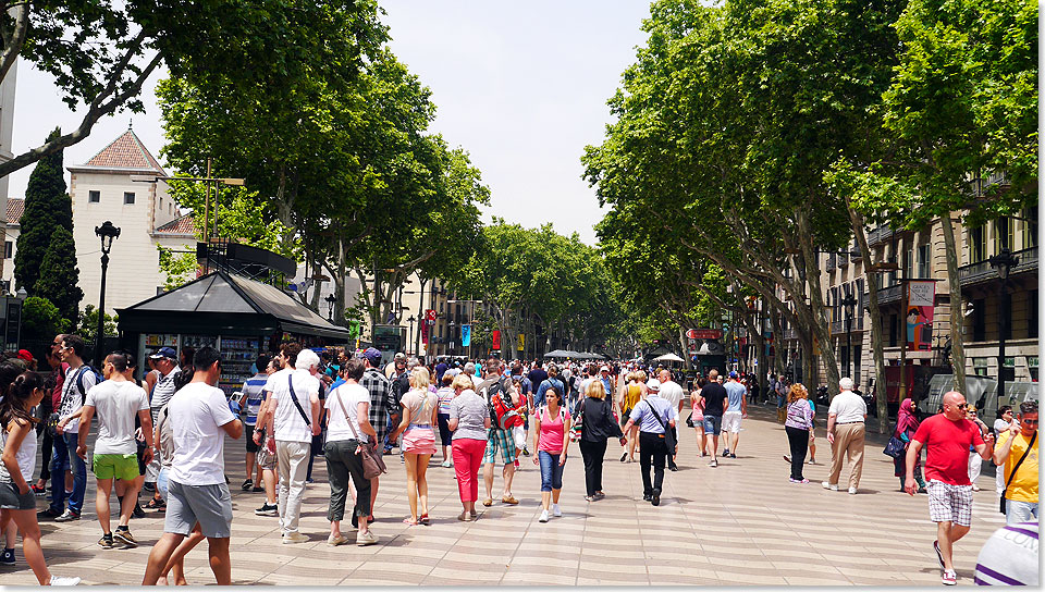 Die Ramblas in Barcelona gehren zu den beliebtesten Einkaufsstraen der Stadt.