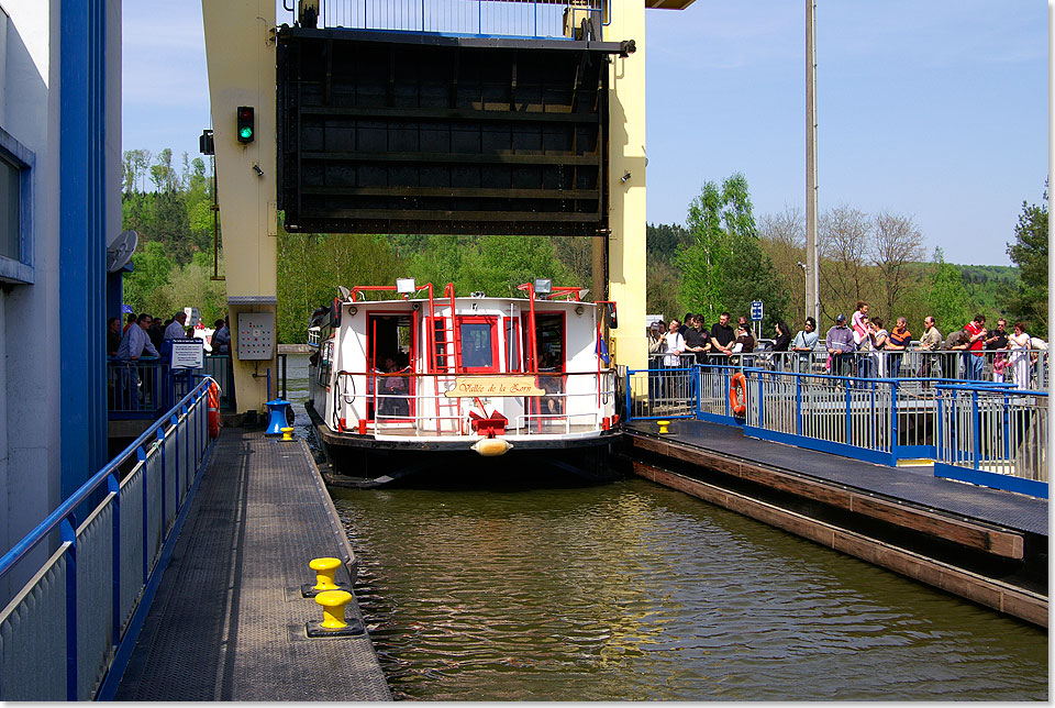 An diesem Tor kam es 2013 zum Unfall. Seitdem war der Kanal blockiert. 