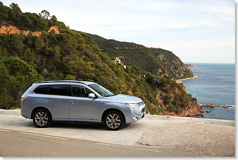 Mitsubishi Plug-in Hybrid Outlander: Erster Plug-in Hybrid Elektro-SUV mit Allradantrieb