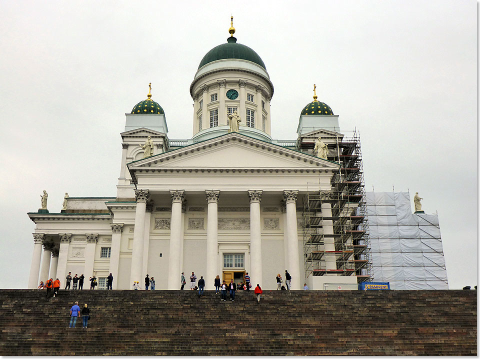 Der Dom von Helsinki ist das Werk des deutsch-finnischen Architekten Carl Ludwig Engel.