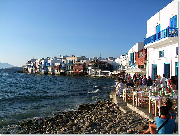 Mykonos  Klein-Venedig in der Blauen Stunde.