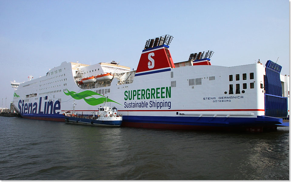  Die STENA GERMANICA, hier in ihrem Heimathafen Gteborg, fhrt mit Methanol.