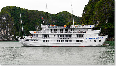 Die PARADISE LUXURY ist einen weiteres Kreuzfahrtschiff fr nur wenige Gste.