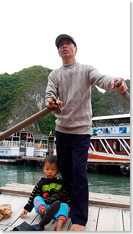 In der Ha Long Bay lebt man auf dem Boot.