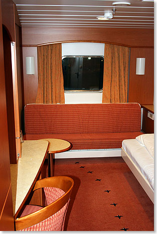 Die Kabinen der TROLLFJORD bieten mehr als genug Platz fr die 11-tgige Hurtigruten-Rundreise.