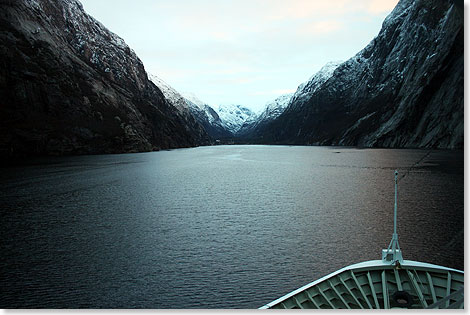 Am Ende des Lysefjords angekommen: Panorama genieen und wieder umkehren.