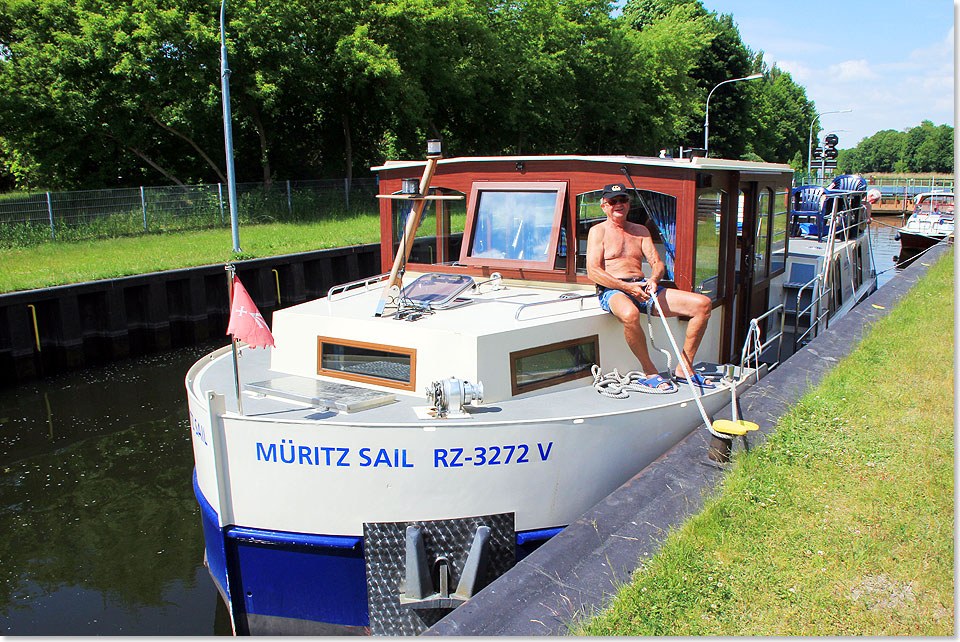 In der Voss-Kanal-Schleuse Liebenwalde.