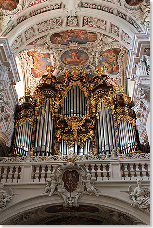 Die grte Orgel der Welt im St. Stephans Dom.