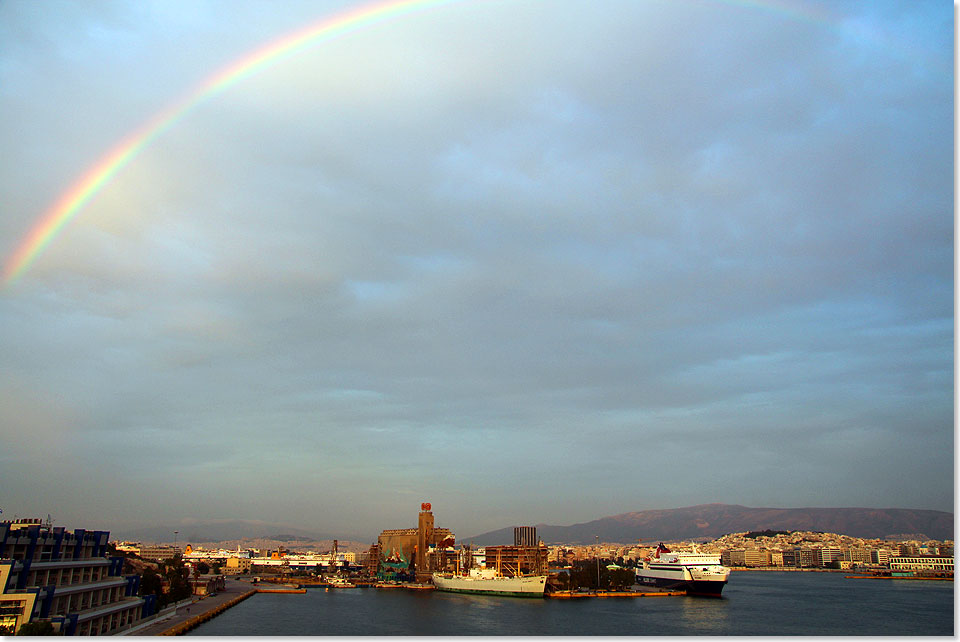 Ein fast magischer Anblick  Regenbogen ber Pirus.