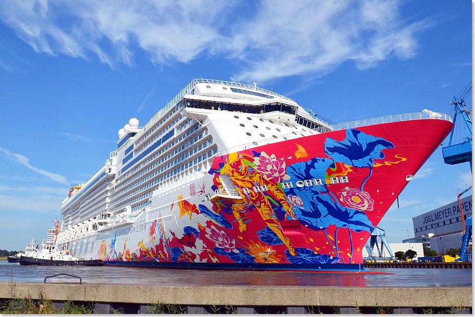 Gegen 14.00 Uhr am 18. September soll die GENTING DREAM die Dockschleuse in Papenburg passieren und zum Sonnenuntergang gegen 20 Uhr die defekte Eisenbahnbrcke in Weener erreichen. 