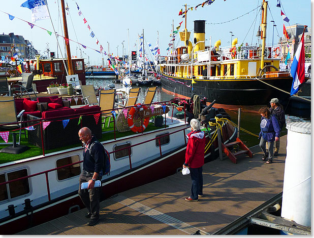 Die Eigner all der Segelboote und der Motorboote sind eine groe internationale Familie. Erfahrungsaustausch, Ersatzteilbeschaffung, maritime Gemeinsamkeit  das alles in Oostende an der belgischen Kste. Und die HAMBURG-Passagiere mittendrin.