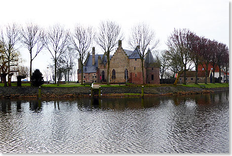 Radbout, die Burg in Medemblik am Ijsselmeer, ist im ganzen Land bekannt und bei Kunstkennern weltweit. Dort lag in den ersten Jahren des Zweiten Weltkriegs das weltberhmte Rembrandtbild Die Nachtwache versteckt vor der Habgier des deutschen Reichsmarschalls Hermann Gring.