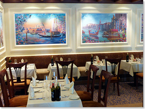 Das Restaurant Casa Nova bietet italienische Kche a la Carte  der Stil soll an eine venezianische Villa erinnern.