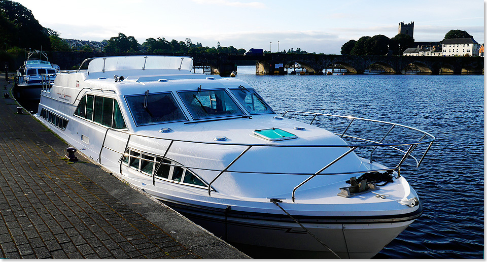  Killaloe ist ein guter Ausgangspunkt fr eine Bootstour. Von hier geht es auf den Lough Derg.