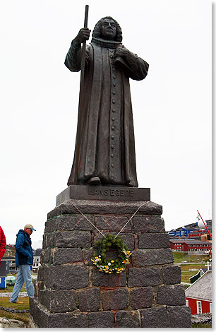  Das Hans Egede Denkmal in Nûk.