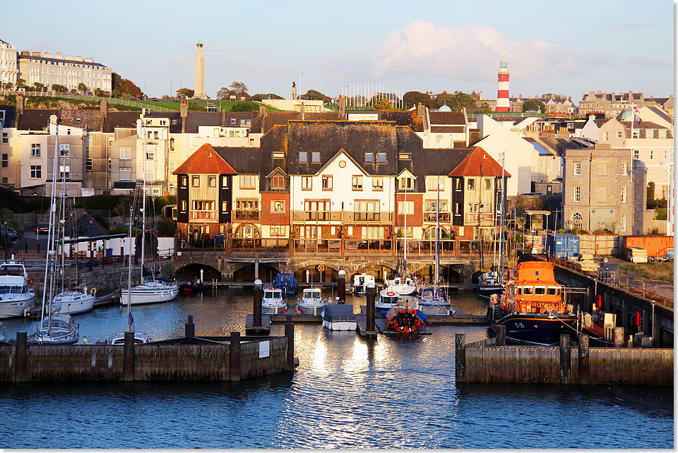 Die Millbay Marina versprht altmodischen Charme und liegt genau gegenber dem Fhranleger in Plymouth.